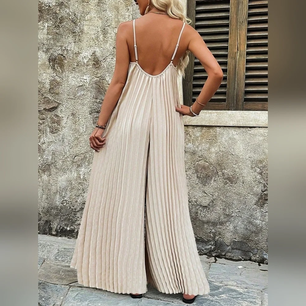Women Solid Color Simple Spaghetti Strap Jumpsuit - Picture 3 of 9